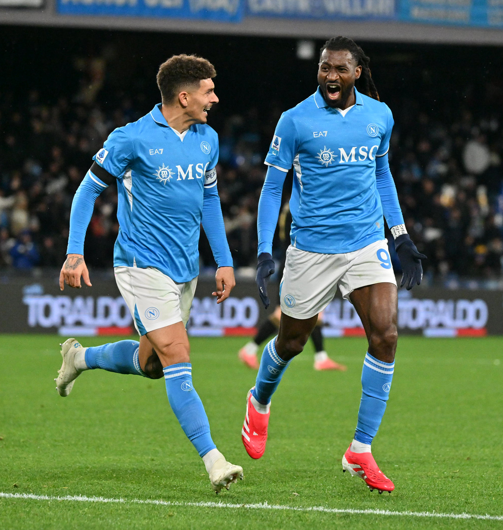 od体育娱乐-包含那不勒斯客场大胜佛罗伦萨，继续保持不败的词条