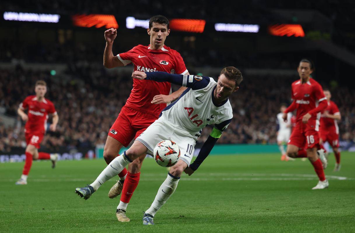 od体育培训-包含法兰克福客场战斯图加特，争取保住三分席位的词条