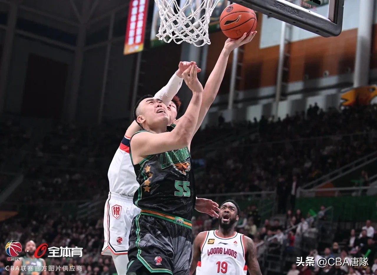 关于大连男篮合力攻守，成功拿下胜利的信息