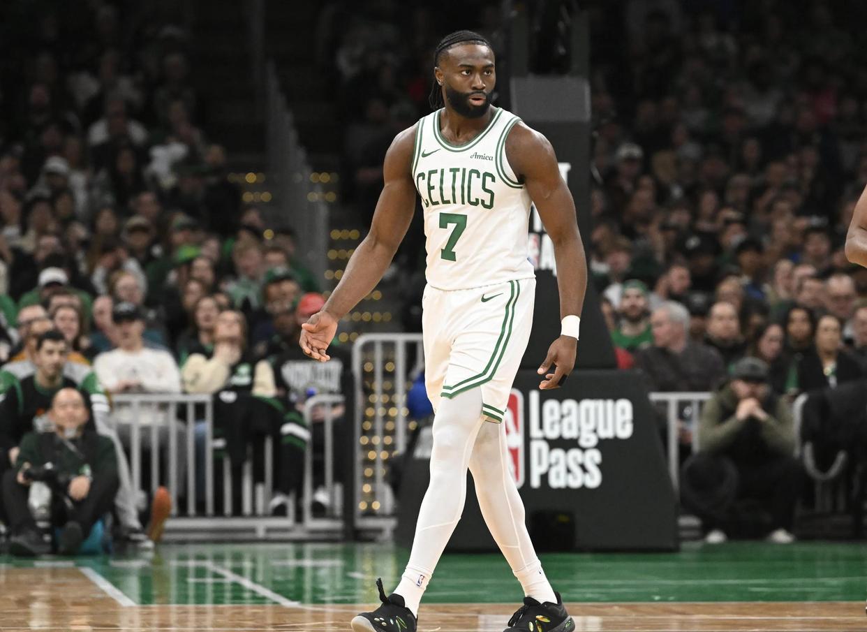 火箭力克凯尔特人,取得总决赛首胜 火箭力克凯尔特人,取得总决赛首胜